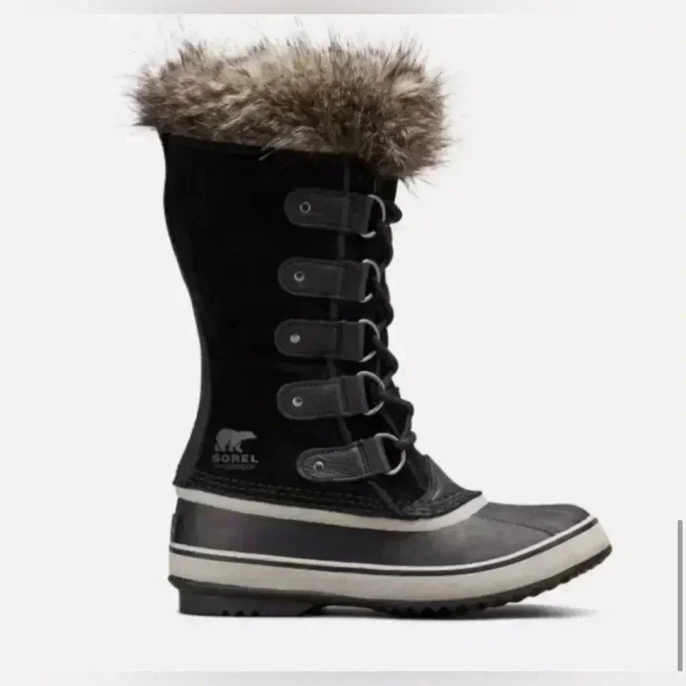 SOREL Joan of Arctic Boots in Black/Quarry
